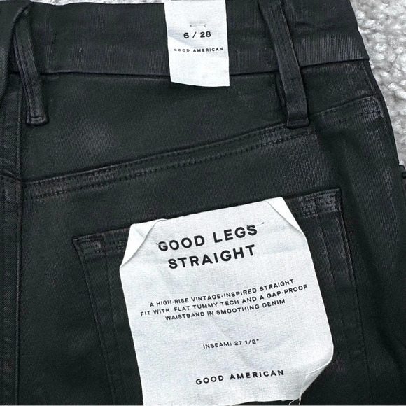Good American | Good Straight Coated in Black. GS001T. 6 / 28 . 26.5” inseam - Picture 8 of 16